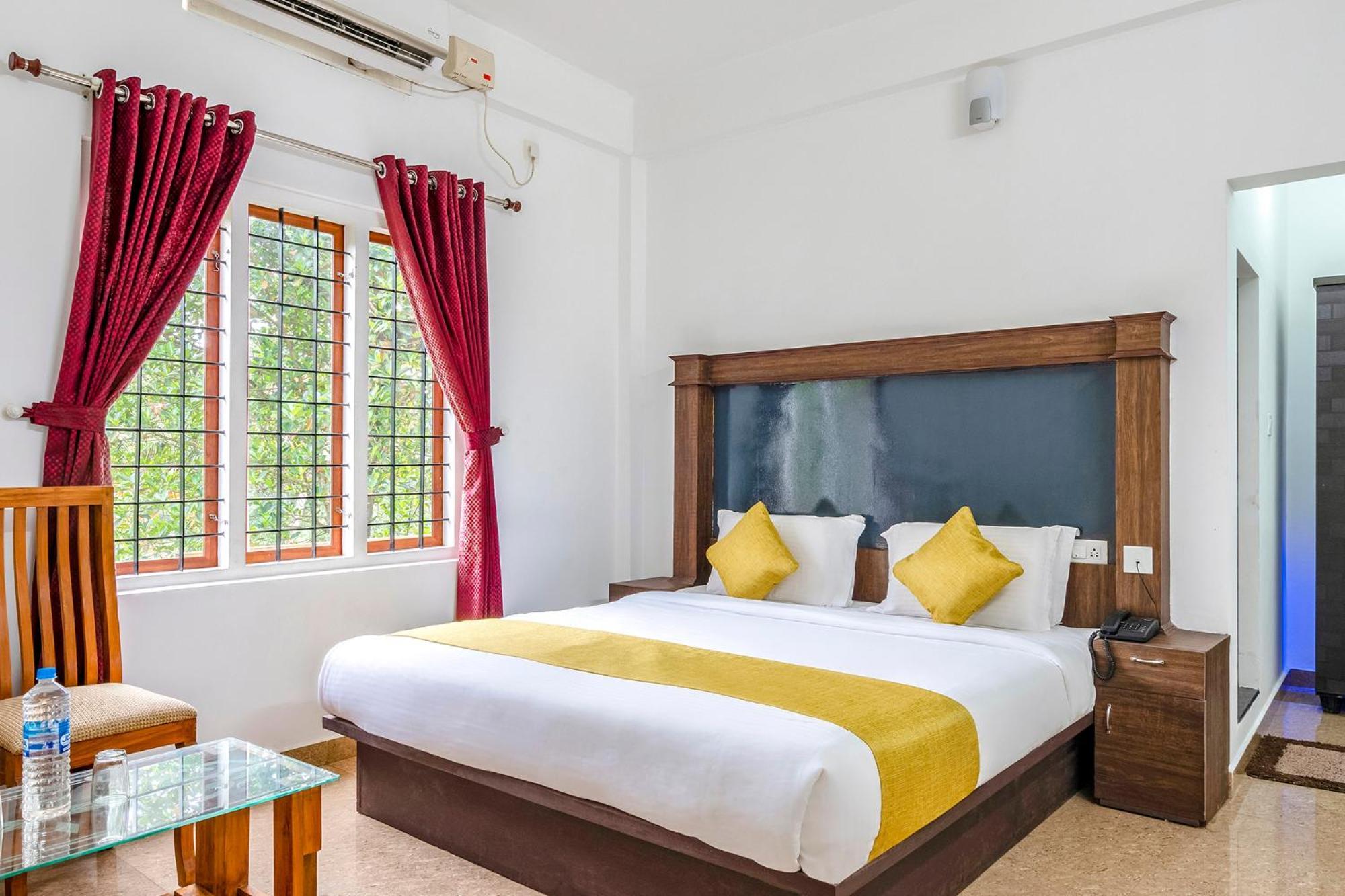 Fabhotel Abrigo Residency Anaviratty Luaran gambar